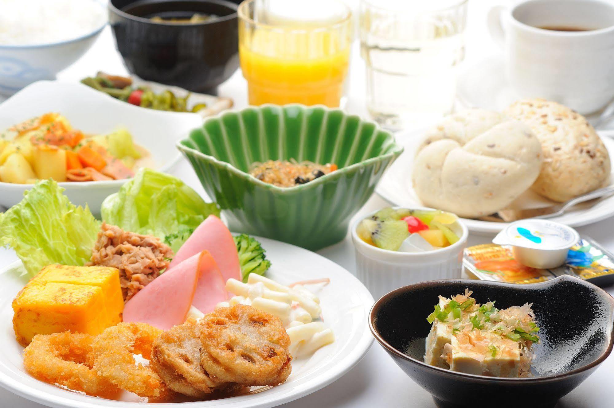 Hotel Route Inn Isehara Ooyama Inter -Kokudo 246 Gou- Kültér fotó